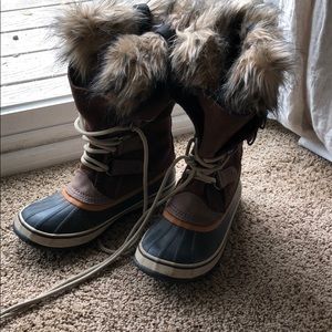 Sorel snow boots